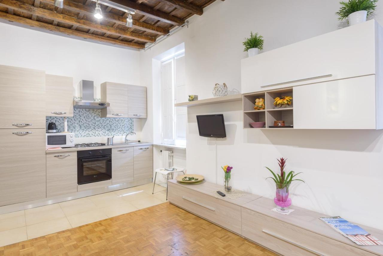 Casa Tua A Monti Apartment Rome Room photo