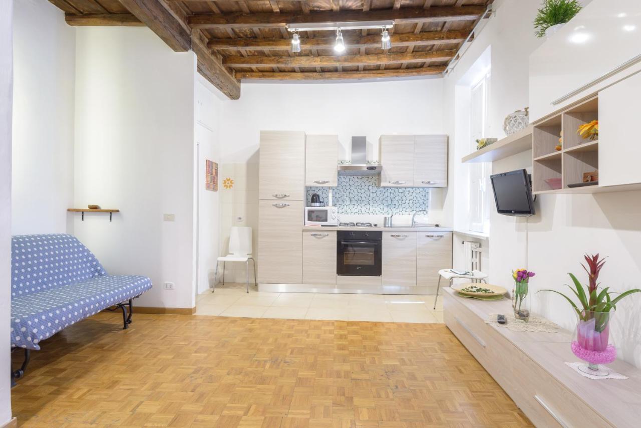 Casa Tua A Monti Apartment Rome Room photo